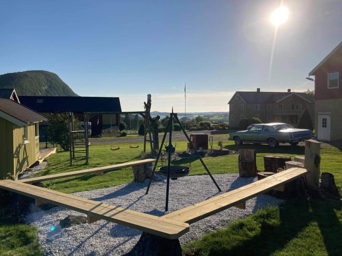 Rodseth Gardsovernatting Hytter Molde Bagian luar foto