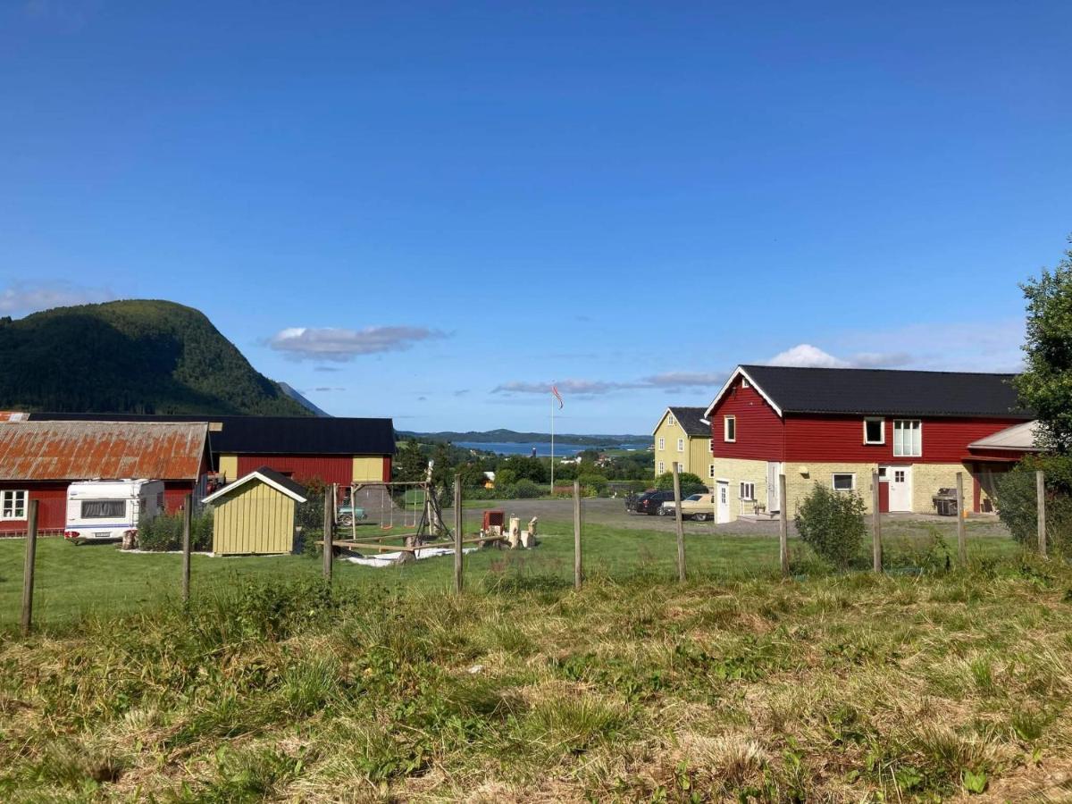 Rodseth Gardsovernatting Hytter Molde Bagian luar foto