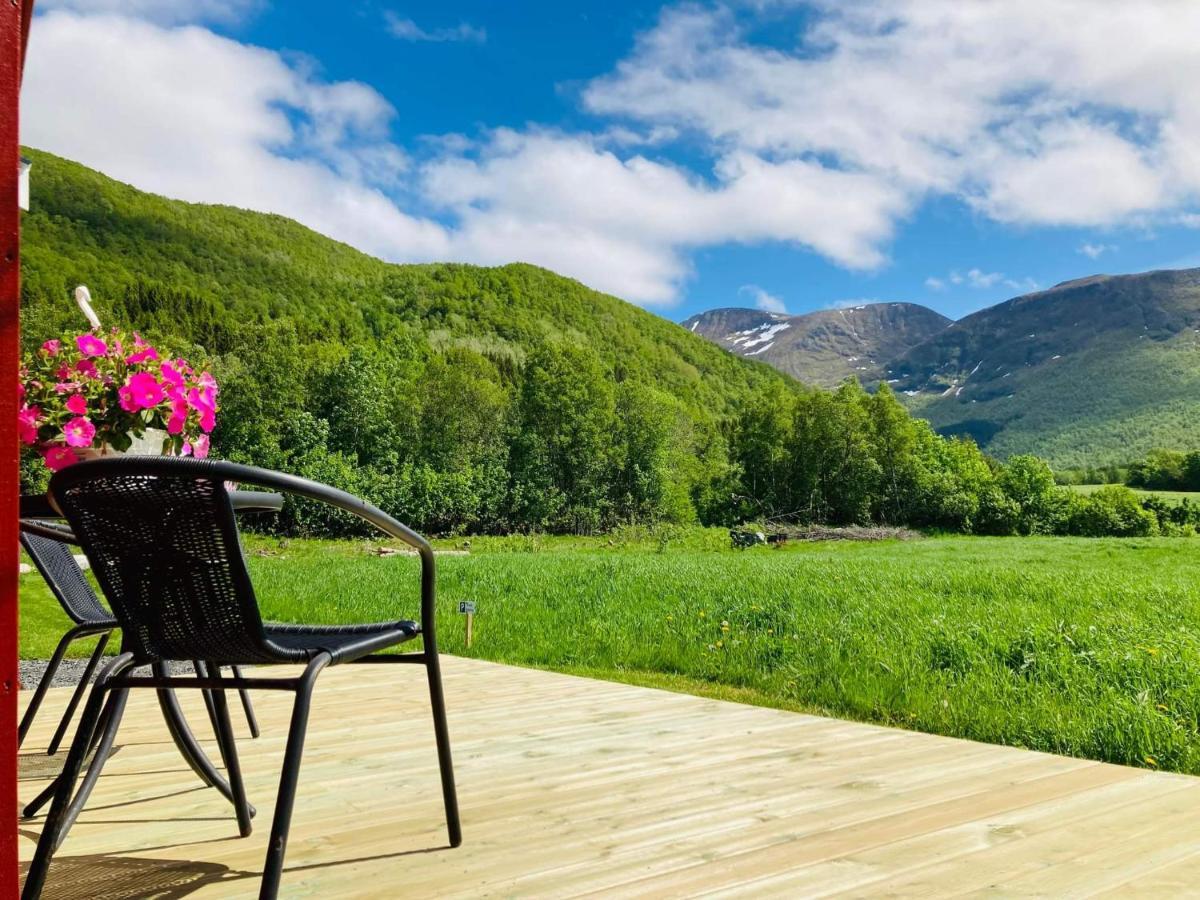 Rodseth Gardsovernatting Hytter Molde Bagian luar foto