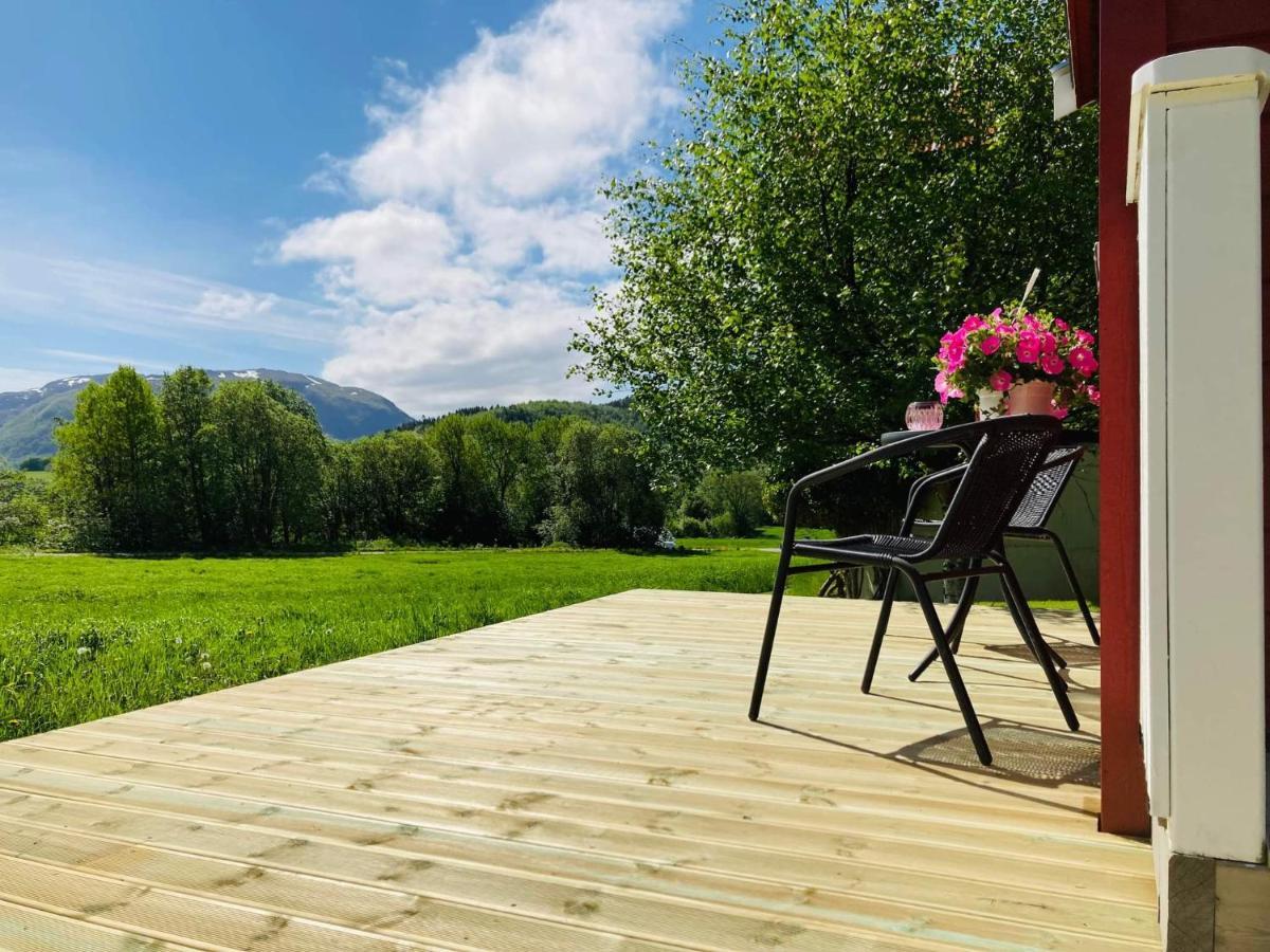 Rodseth Gardsovernatting Hytter Molde Bagian luar foto